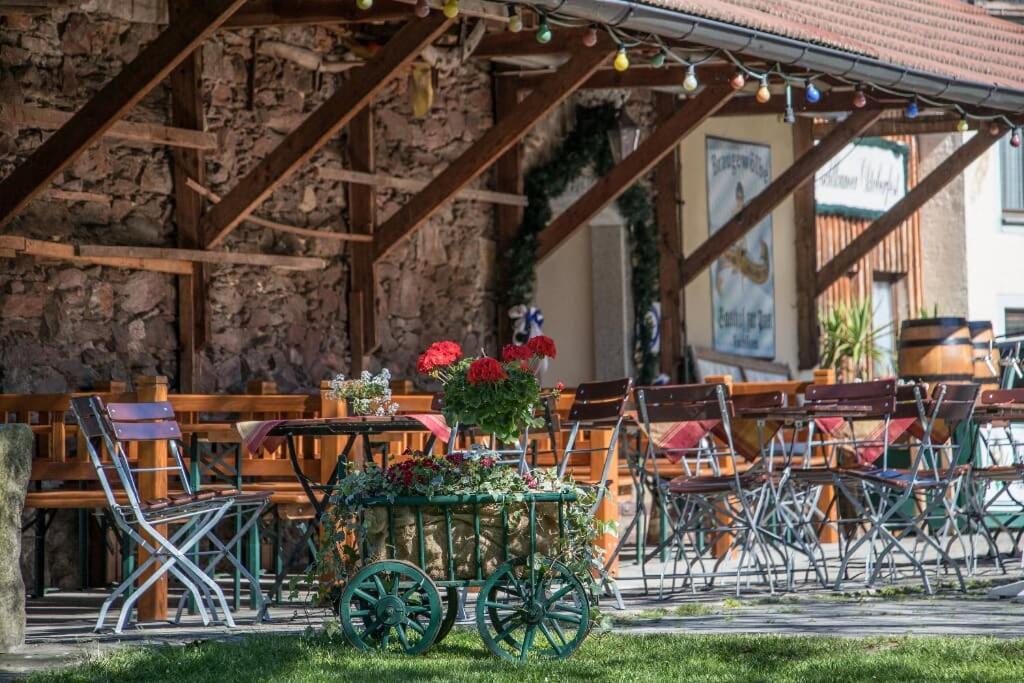 Brauereigasthof Zur Post * Eschlkam